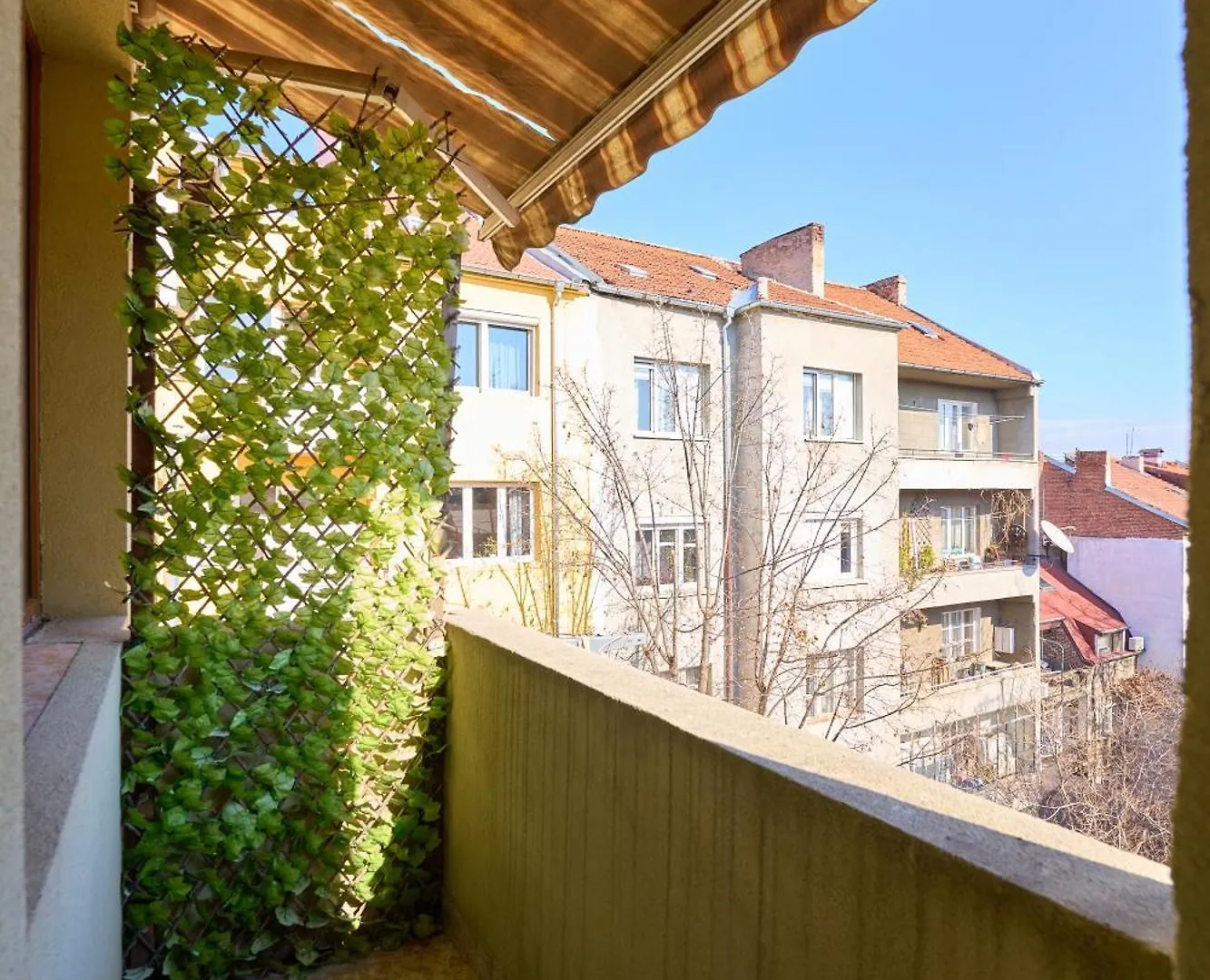 Splendid Central 2Bdrm Suite Sofia Apartment
