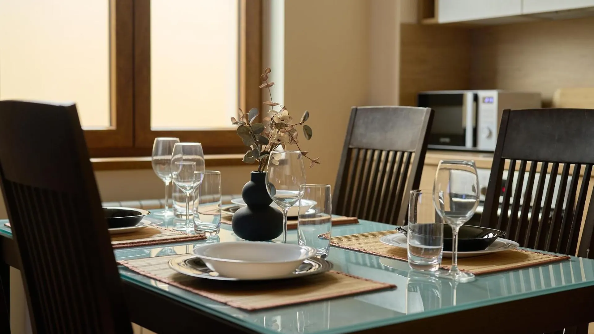 Splendid Central 2Bdrm Suite Sofia Apartment